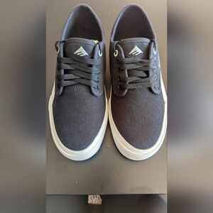 ✨sale✨Women/Men Emerica. Sneakers